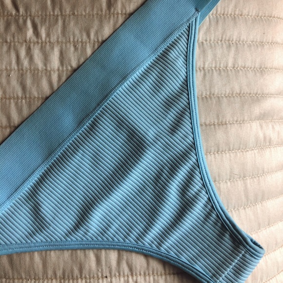 Frankie’s Bikinis Ribbed Bottoms - Picture 3 of 4